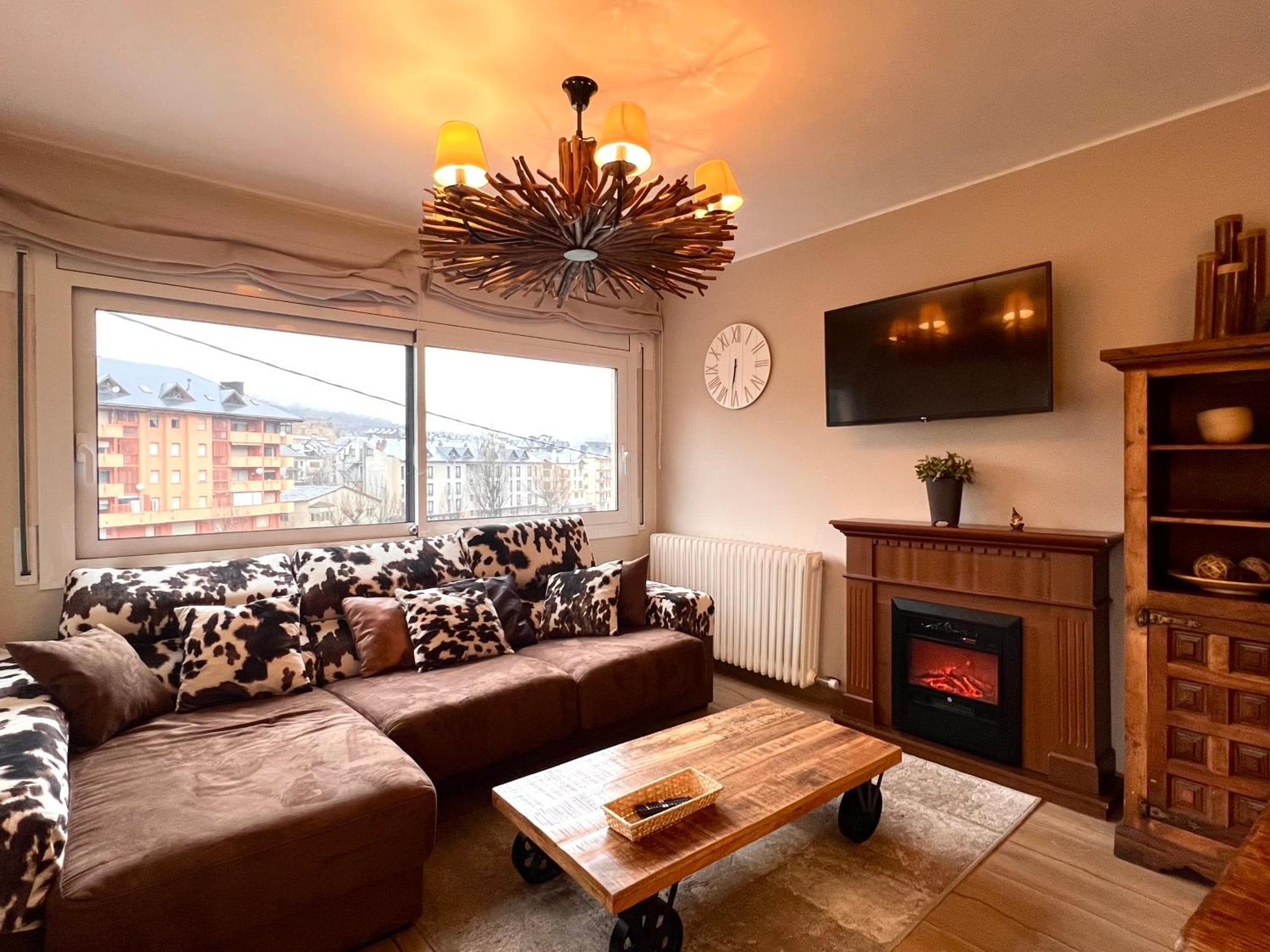 Apartament Les Vernedes - L'Amfitriona Σορτ Εξωτερικό φωτογραφία